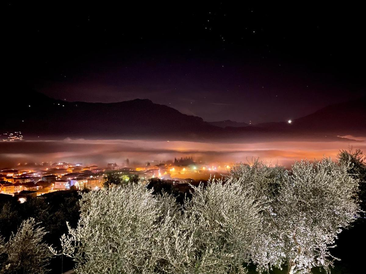 Maso Tobel Riva Del Garda Villa Exterior foto