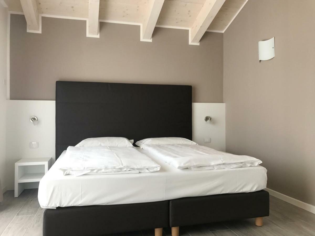 Maso Tobel Riva Del Garda Villa Exterior foto