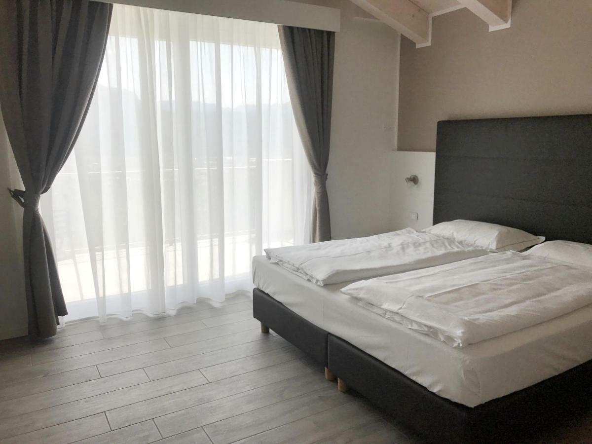 Maso Tobel Riva Del Garda Villa Exterior foto